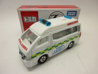 No.5　日産キャラバン(海外救急車仕様）