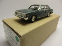 スカイライン　ジャパン　２０００ＧＴ－Ｅ　緑
