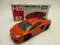 ランボルギーニ　アヴェンタドール　ＬＰ７００－４　オレンジ