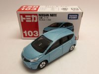 日産 ノート 青