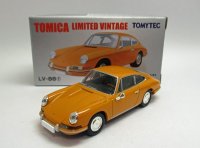 ポルシェ 911 (1966年式) 黄色