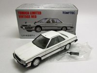 スカイライン 2000GT ターボ GT-ES（81年式）白