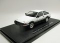 トヨタ スプリンタートレノ 3door (AE86) 1983 白/黒