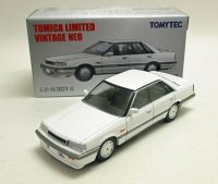 スカイライン 4ドアHT GTS ツインカム 24V (87年式)　白