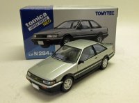 トヨタ カローラ レビン ２ドア GT-APEX（84年式） 銀/黒