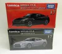 トミカプレミアム NO.17 日産 GT-R ２台セット