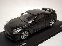 日産 GT-R(R35)　Super Black 