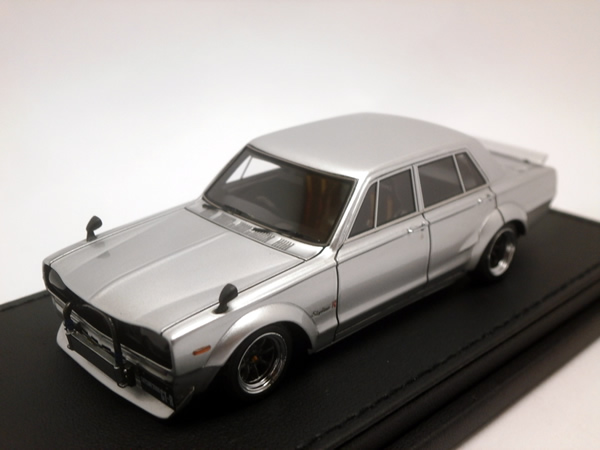 画像1: スカイライン 2000GT-R　(PGC10) 銀