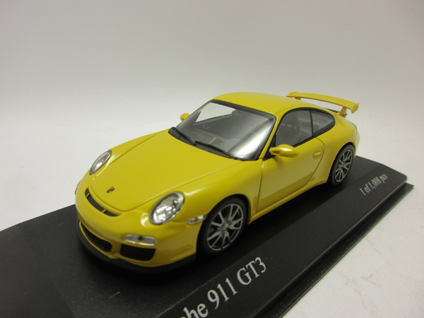 画像1: ポルシェ　911　GT3 2009 黄