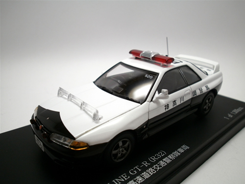 レイズ 日産 スカイライン GT-R(R32) パトカー 1993 神奈川警察 高速 