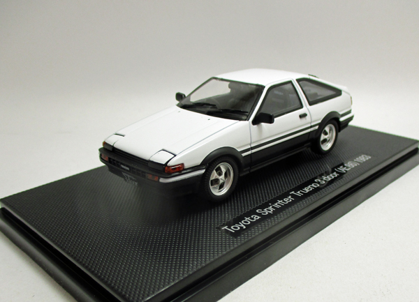 画像1: トヨタ スプリンタートレノ 3door (AE86) 1983 白/黒