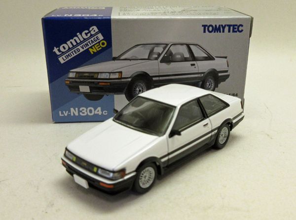 画像1: トヨタ カローラ レビン ２ドア GT-APEX（85年式） 白/黒