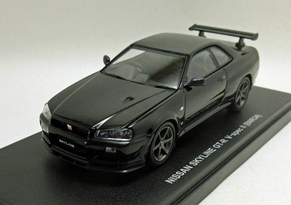 画像1: 日産 スカイラインGT-R(R34)　VスペックII　黒メタリック